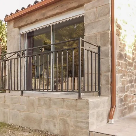 3 Bedroom Awesome In Les Corbieres Holiday home