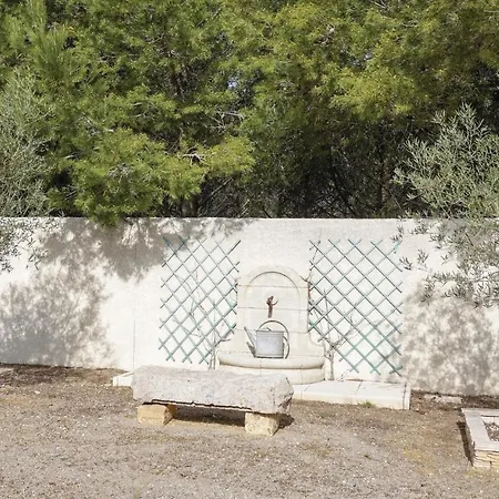 3 Bedroom Awesome In Les Corbieres
