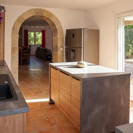 Stunning In Les Corbieres בית נופש Ferrals-lès-Corbières